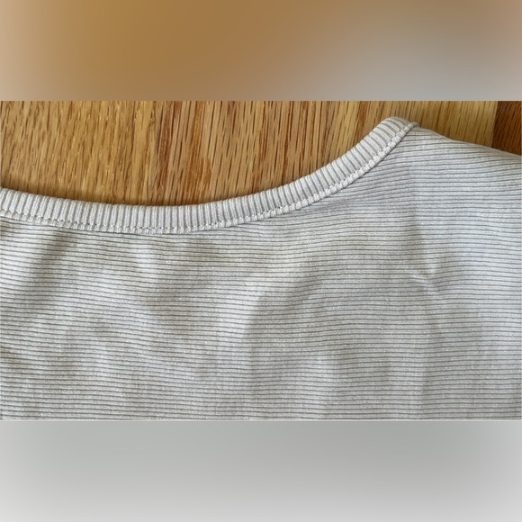 Zara Women’s S Small Cream Ribbed Tank Top Sleeveless Stretch Cropped Crop Crew - Picture 4 of 6